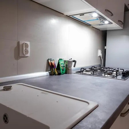 Insta-Worthy 1Br Apartment W Underground Parking Apartment *