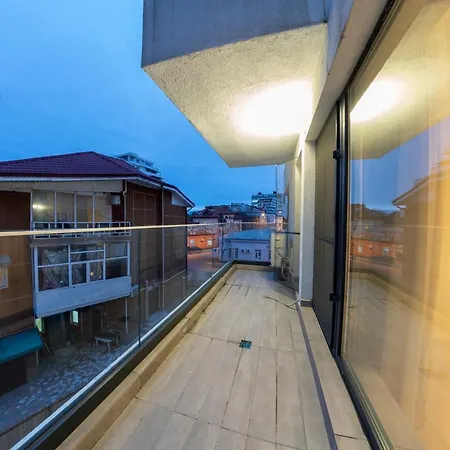 Insta-Worthy 1Br Apartment W Underground Parking Apartment *